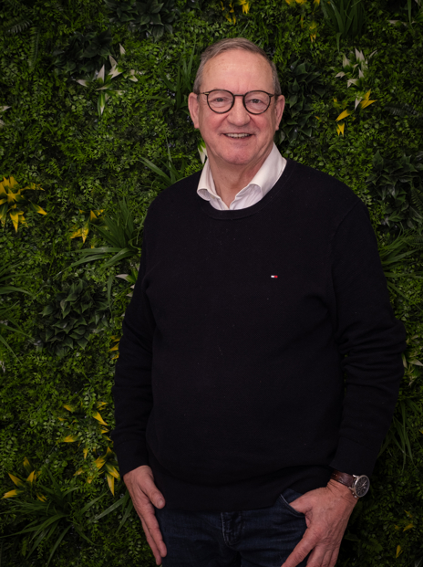 Cees van der Kaaij sales specialist schermdoek bij Doek en Draad
